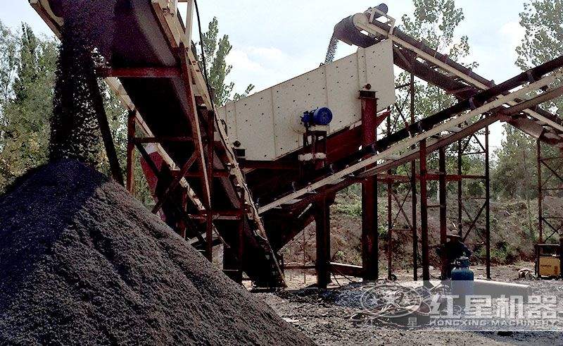 物料破碎現(xiàn)場