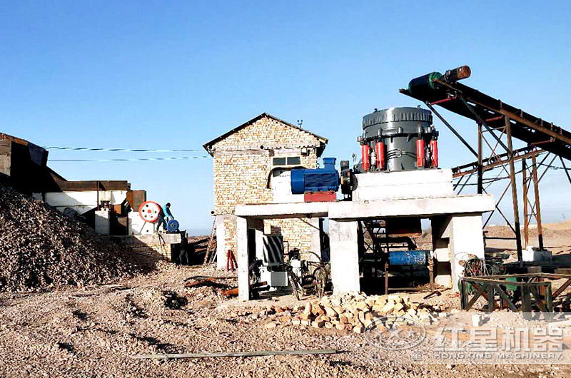 圓錐式破碎機(jī)客戶現(xiàn)場(chǎng)