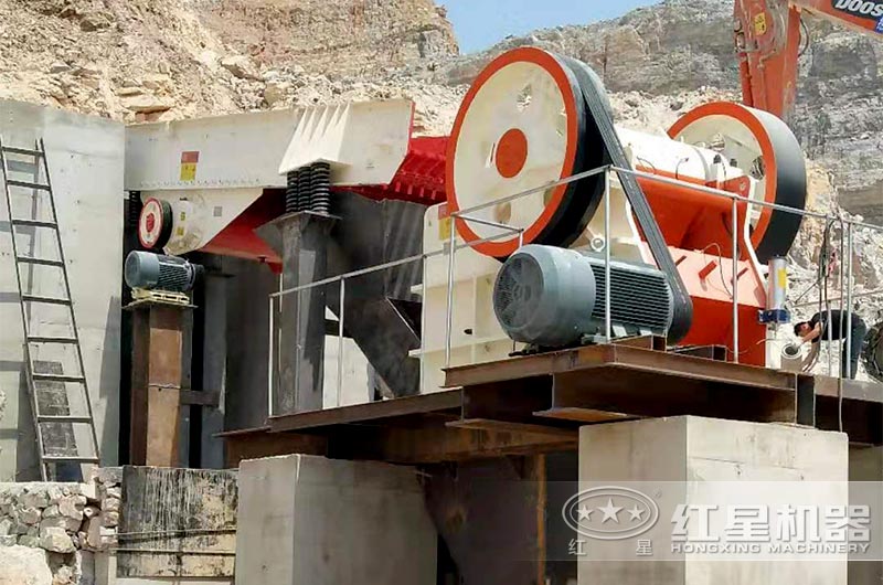 日產(chǎn)2000噸白云石顎破機