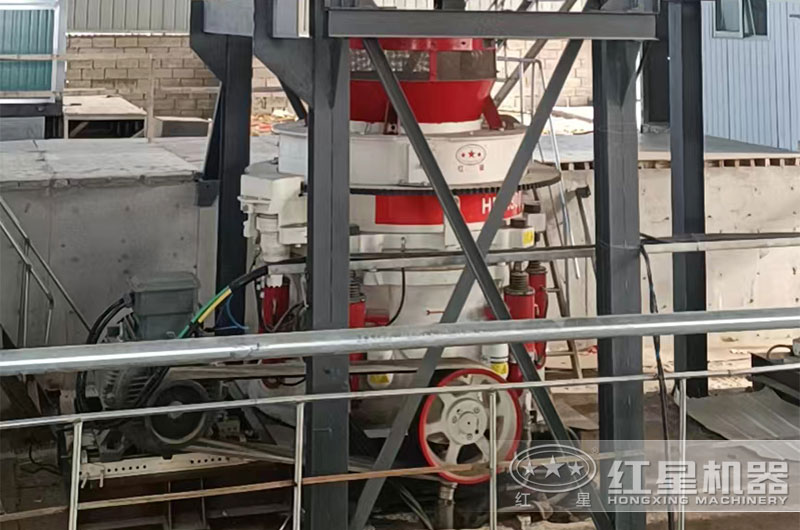 多缸液壓圓錐式碎石機