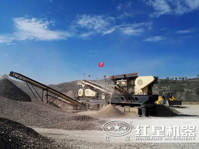 河北邯鄲青石破碎生產(chǎn)線現(xiàn)場(chǎng) 河北邯鄲青石破碎生產(chǎn)線現(xiàn)場(chǎng)