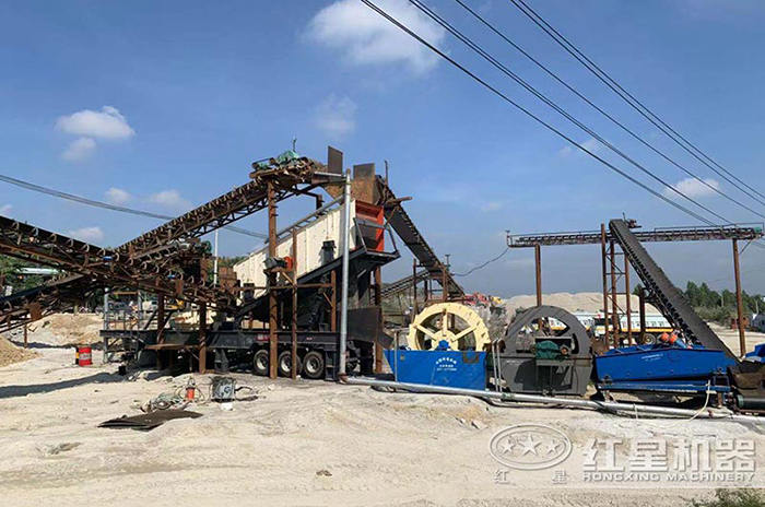 福建移動式花崗巖打砂生產線 福建移動式花崗巖打砂生產線