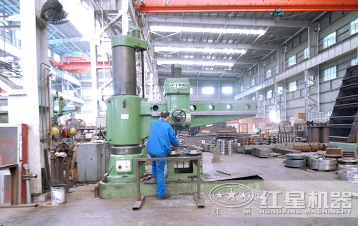 紅星機器設備生產車間 紅星機器設備生產車間