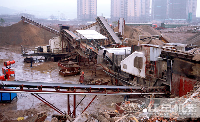 建筑垃圾處理現(xiàn)場 建筑垃圾處理現(xiàn)場