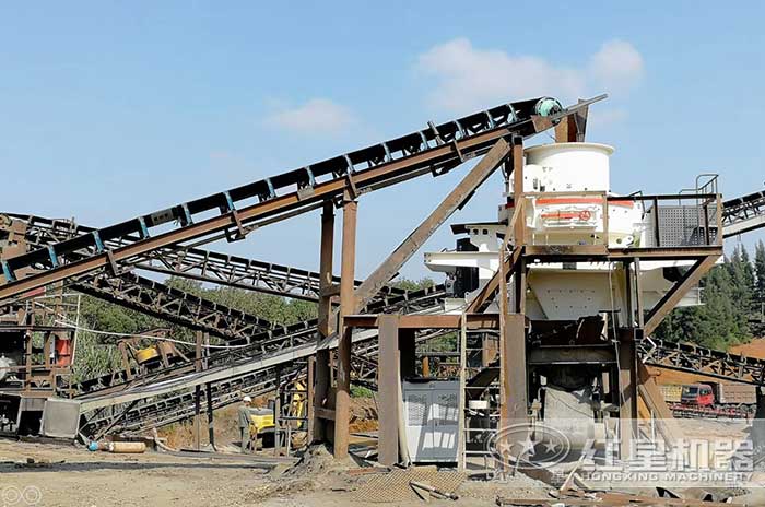 節(jié)能制砂機現(xiàn)場