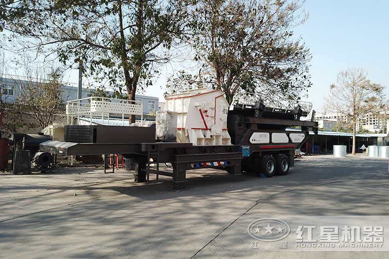 輪胎式移動反擊破碎機