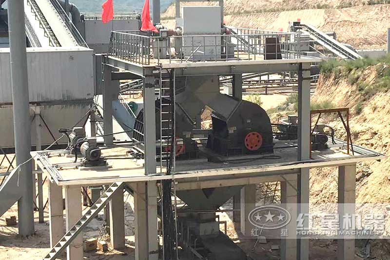 石灰石制砂生產(chǎn)現(xiàn)場