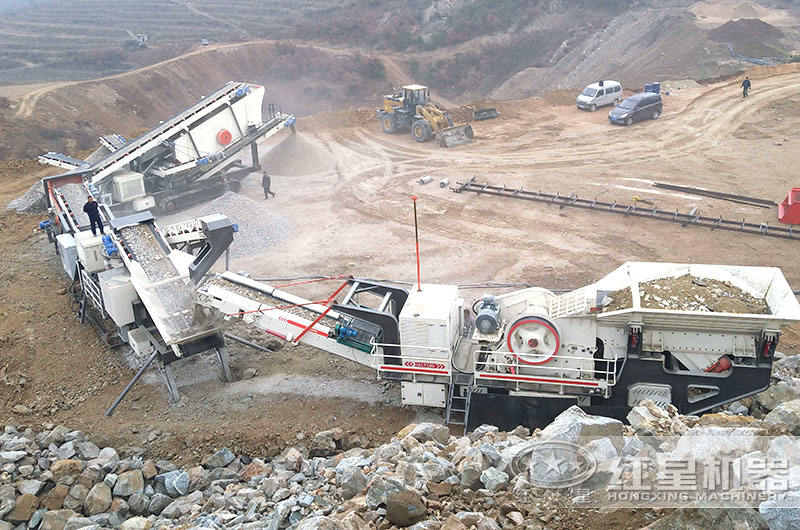 履帶流動式碎石機多機組合生產