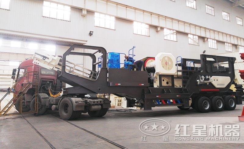 紅星機器流動式碎石機隨時發貨