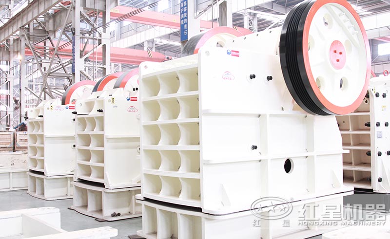 顎式破碎機外形簡單，效果卻受到一致好評