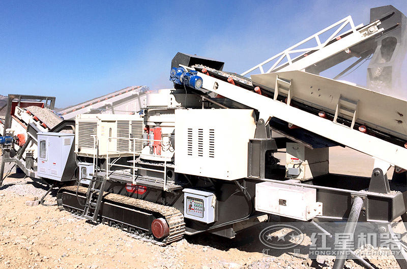 履帶移動制砂機 履帶移動制砂機，遠(yuǎn)程遙控就能完成石料磨成沙子作業(yè)