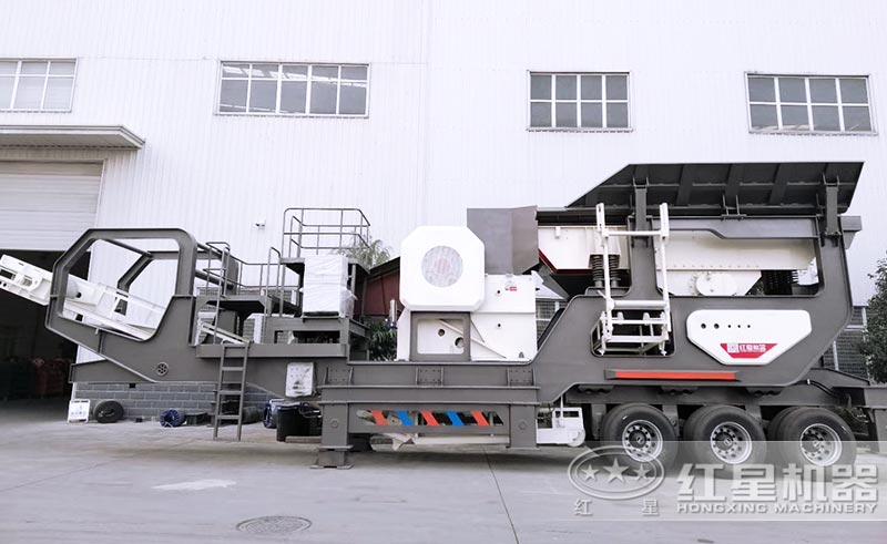 時產(chǎn)300噸石灰石移動式破碎站廠區(qū)圖