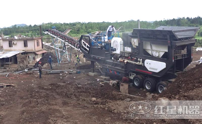 建筑垃圾處理設備—移動顎式破碎機