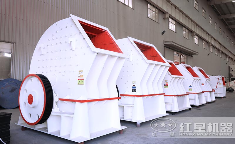 小型錘式破碎機車間圖