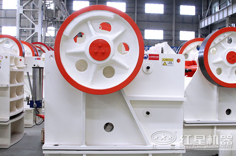 顎式碎沙機(jī)車間現(xiàn)貨