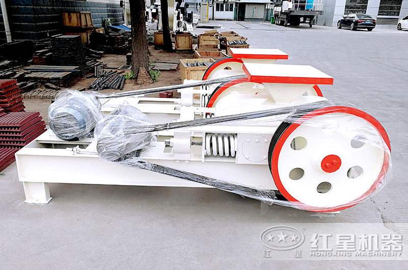 小型對輥破碎機產品實拍