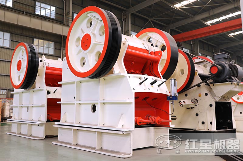 顎式破碎機圖片