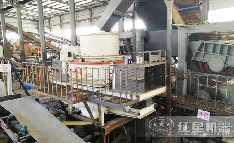 制砂機現(xiàn)場