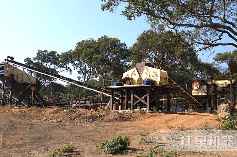 反擊式破碎機作業現場 反擊式破碎機作業現場