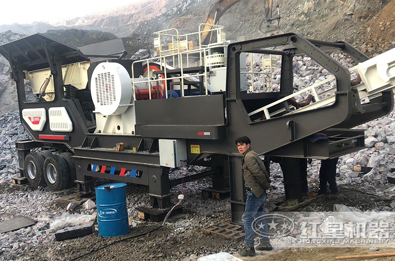 輪胎式移動(dòng)破碎站設(shè)備配置