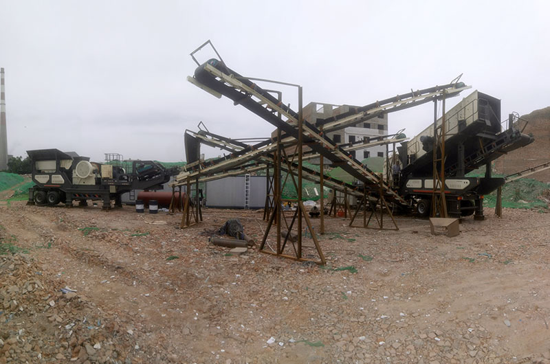 建筑垃圾移動碎石機現場實拍