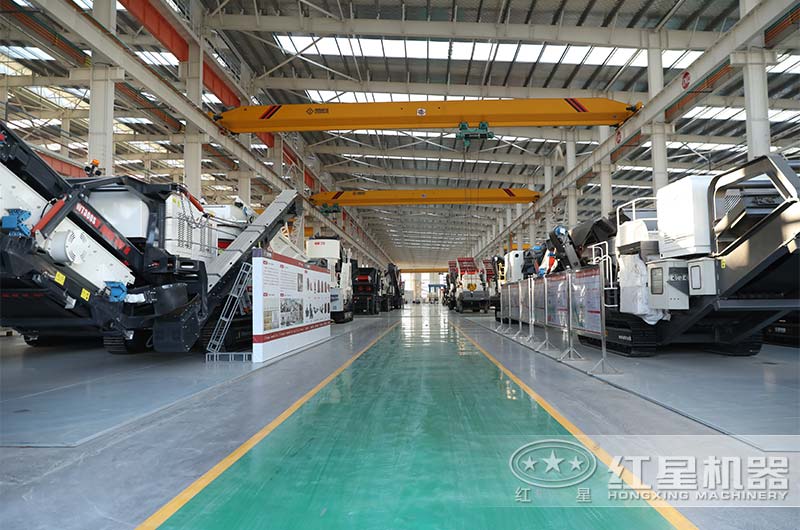 紅星機器履帶巖石破碎機廠家