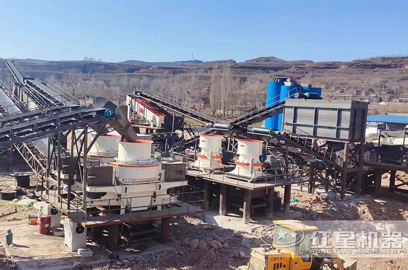 大型砂石場采用圓錐破碎機