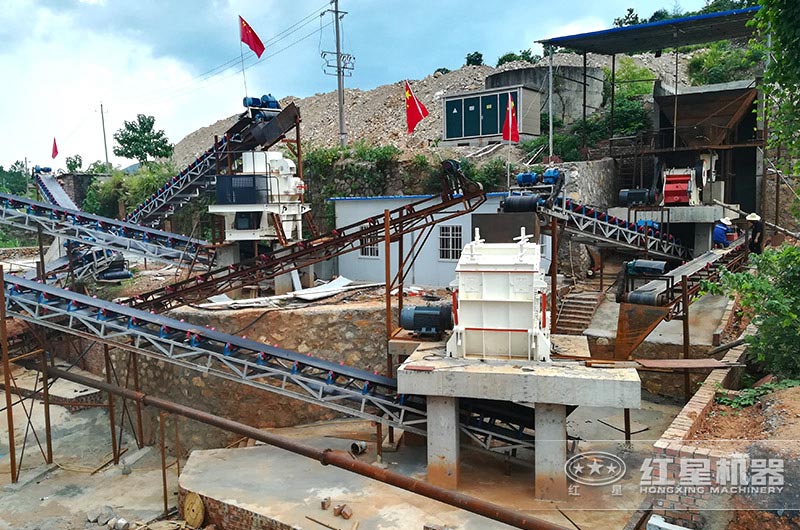 石灰巖制砂生產線砂石同出現場實拍