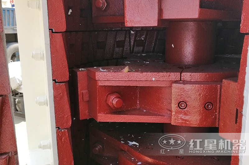 復合破碎機錘頭和襯板