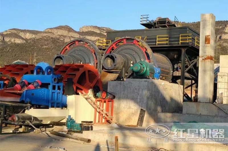 2736棒磨機作業現場