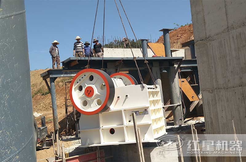 顎式破碎機(jī) 顎式破碎機(jī)