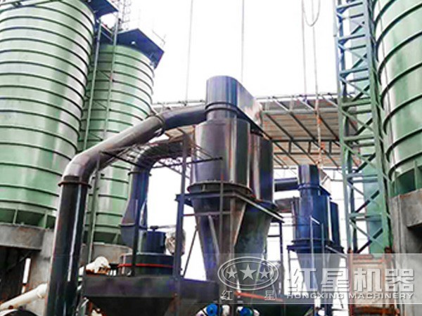 HGM130磨粉機現場圖 HGM130磨粉機現場圖