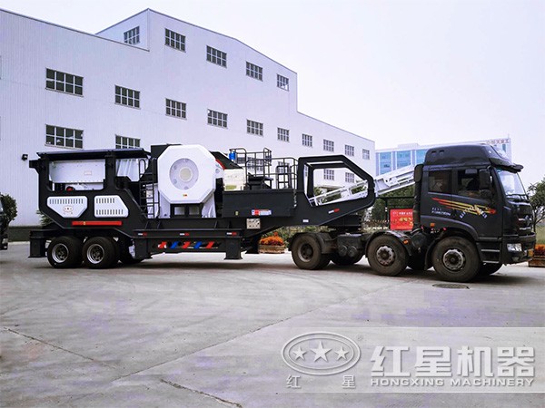 紅星移動(dòng)破碎站發(fā)貨