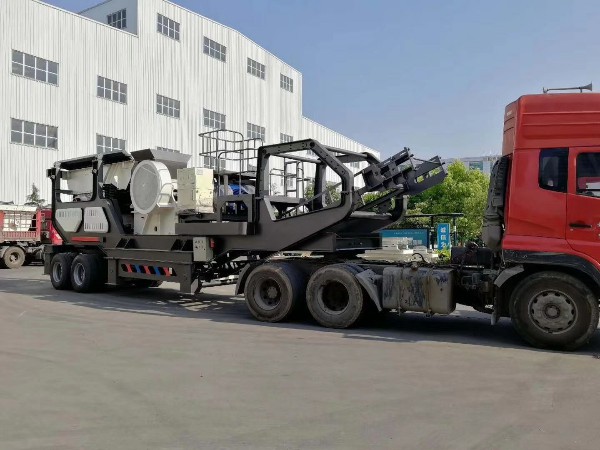 廠區(qū)發(fā)貨現(xiàn)場