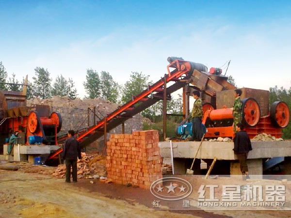 細顎式破碎機 細顎式破碎機