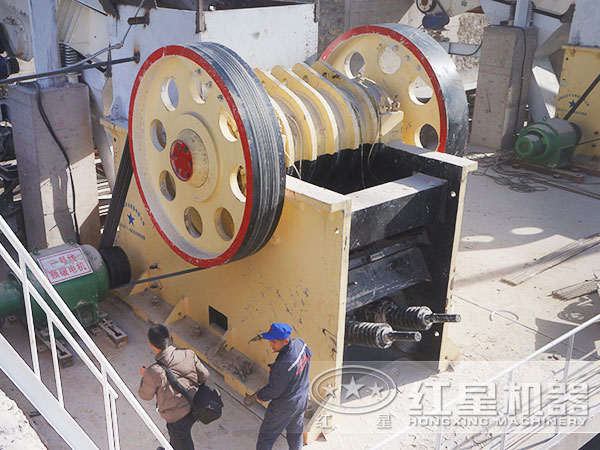 碎石破碎機(jī)服務(wù) 碎石破碎機(jī)服務(wù)