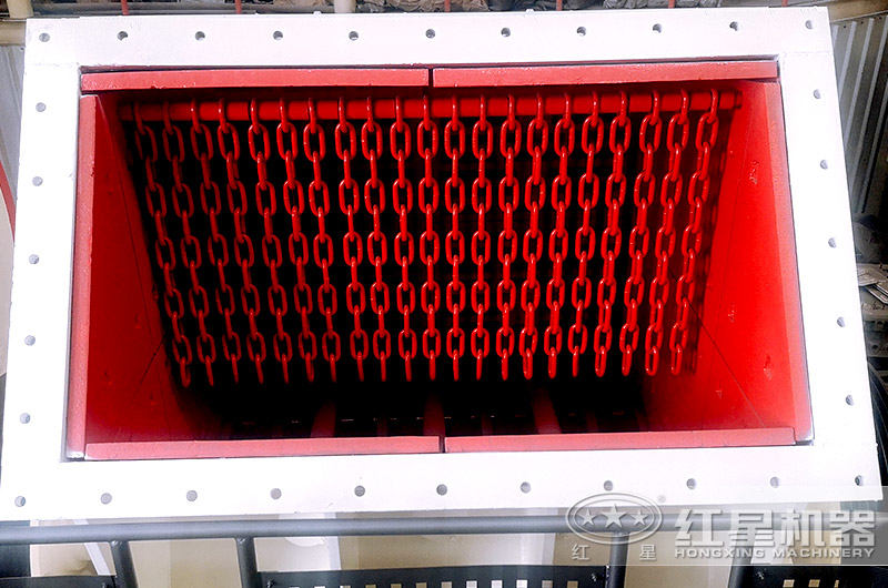 單段破碎機(jī)進(jìn)料口局部圖