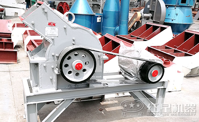 小型錘式粉碎機(jī)