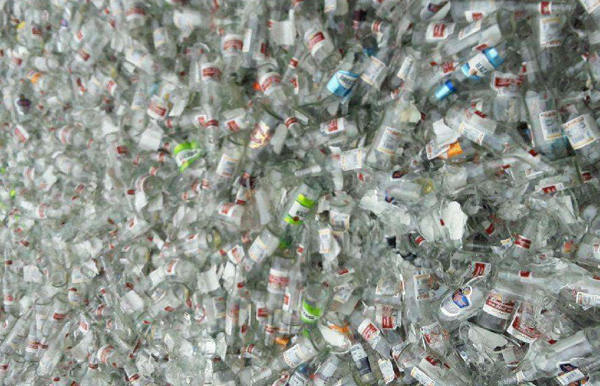 廢舊玻璃 廢舊玻璃