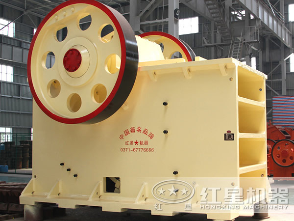 時產2000噸石灰石PEPE-1600×2100鄂式破碎機