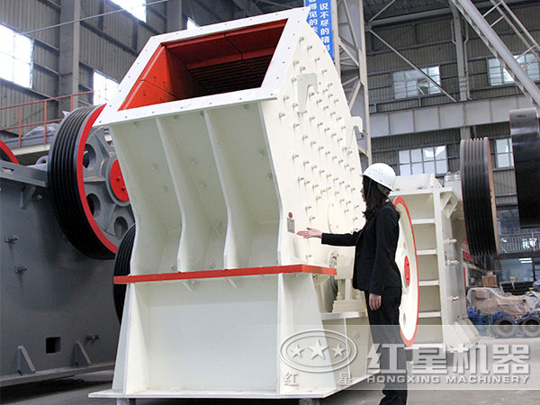 重錘式破碎設(shè)備廠區(qū)圖 重錘式破碎設(shè)備廠區(qū)圖