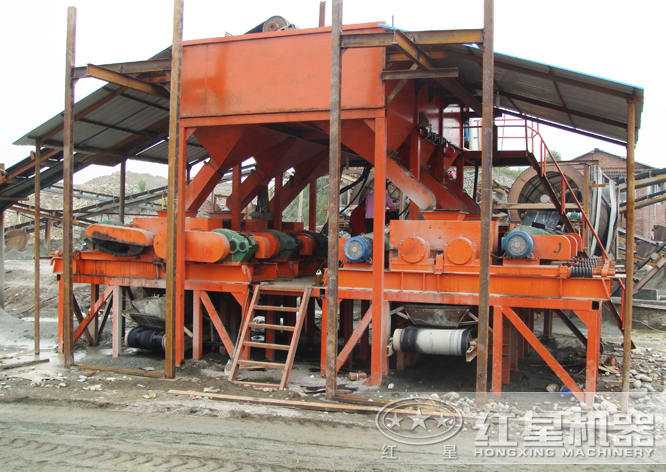 對(duì)輥制砂生產(chǎn)線現(xiàn)場(chǎng)