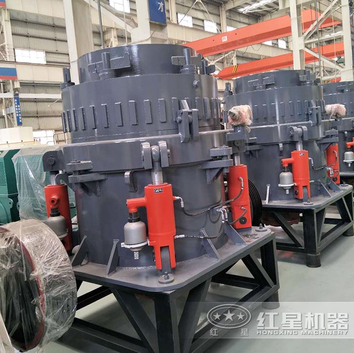 紅星小型號的圓錐破碎機(jī)