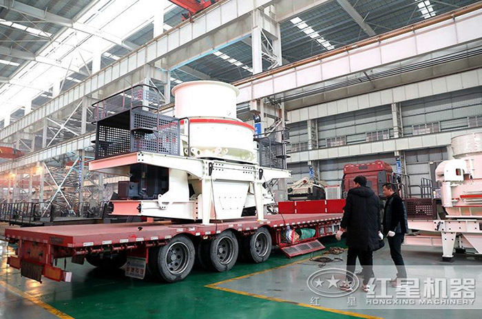 紅星機(jī)器河卵石制沙機(jī)車(chē)間展示 紅星機(jī)器河卵石制沙機(jī)車(chē)間展示