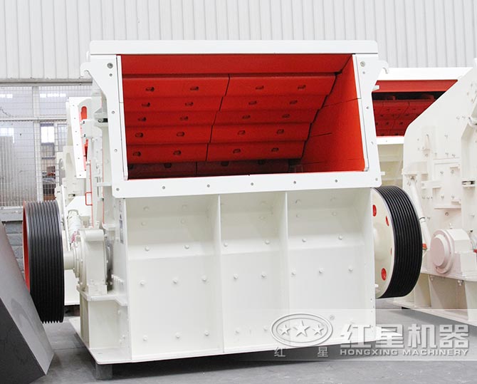 反擊式破碎機(jī)