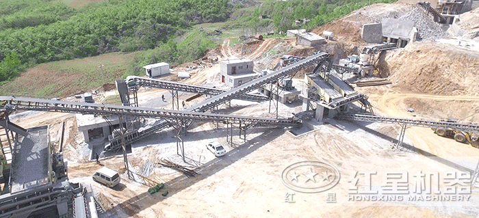 復(fù)雜的生產(chǎn)線