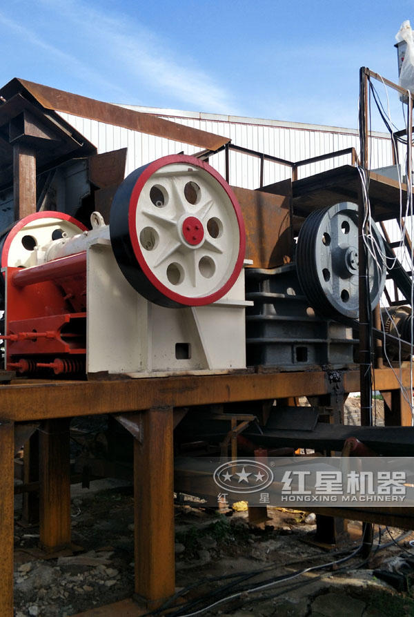 機(jī)制砂破碎設(shè)備用顎破機(jī) 機(jī)制砂破碎設(shè)備用顎破機(jī)