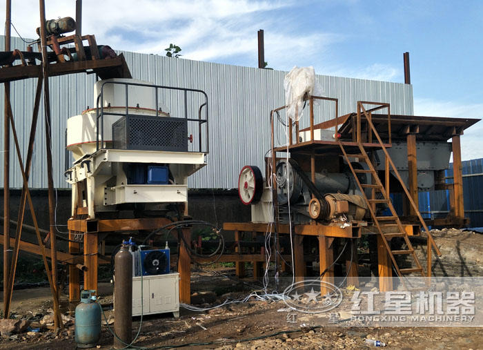 顎破出料和制砂機(jī)出料共用一條皮帶 顎破出料和制砂機(jī)出料共用一條皮帶