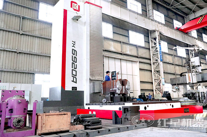 紅星移動制沙機車間