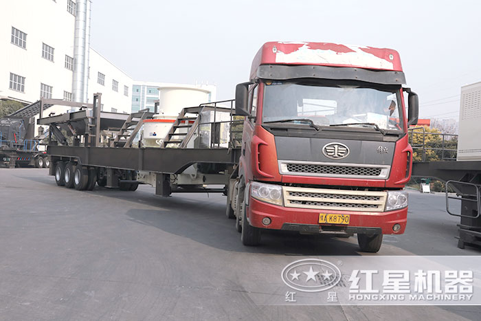 輪胎移動式制砂機發(fā)貨